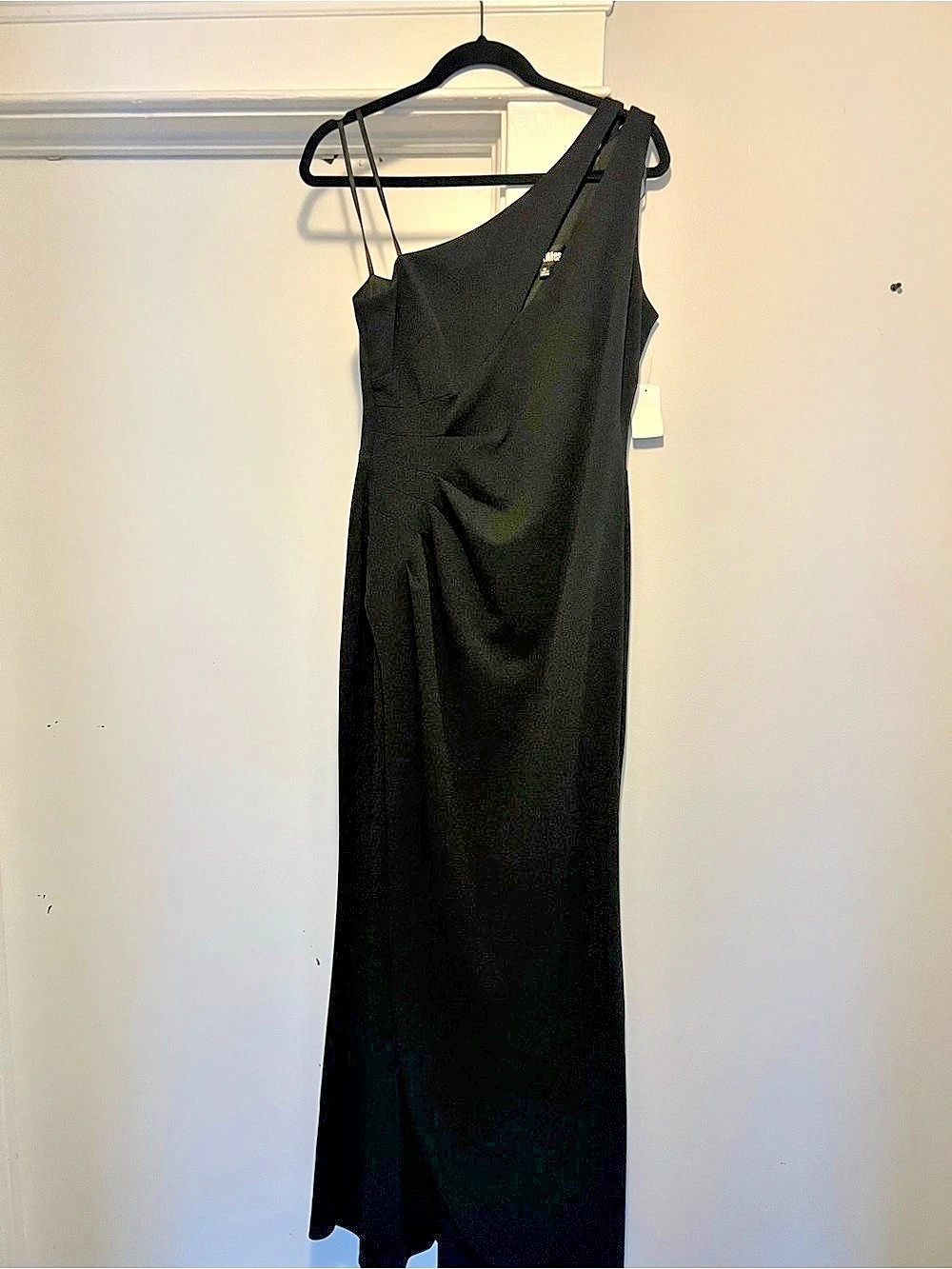 BA Nites Black One Shoulder Asymmetrical Ruched Formal Gown Size 10